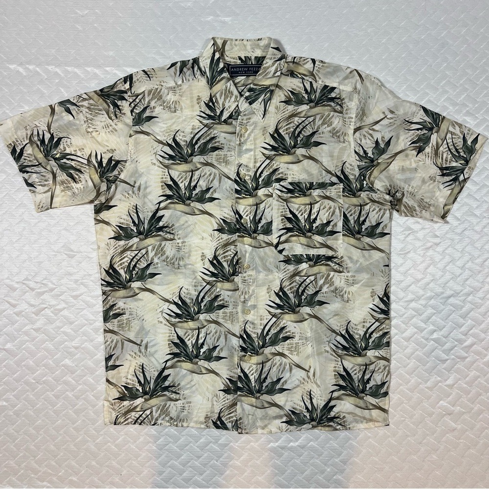 Andrew Fezza Short Sleeve Men's Medium‎ Silk Shirt Beige Green Tropical Print